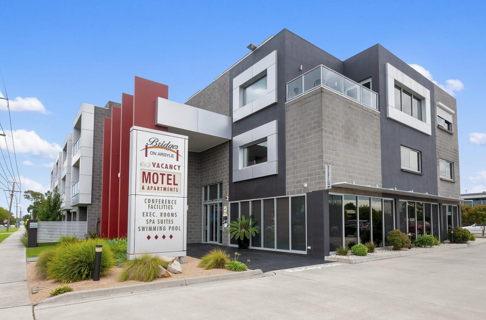 Motel Bridges On Argyle Traralgon Exterior foto